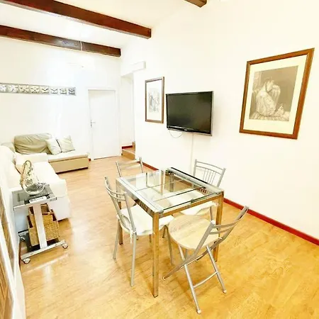 Suite Emma Centralissimo ☆☆☆☆☆ Apartment