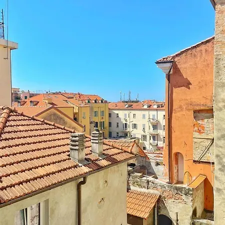 Suite Emma Centralissimo ☆☆☆☆☆ San Remo